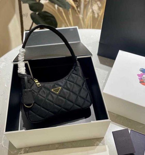 designer bag womens designers bags luxurys rhombus hobo purses nylon 2000 lady underarm clutch handbag shoulder fashion wallet
designer bag womens designers bags luxurys rhombus hobo purses nylon 2000 lady underarm clutch handbag shoulder fashion wallet