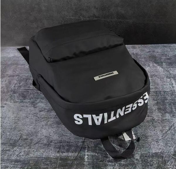 luxuries designer bag essentlals bucket shoulder bag flower wallet women's handbag brand letter waterproof men's and women's
luxuries designer bag essentlals bucket shoulder bag flower wallet women's handbag brand letter waterproof men's and women's