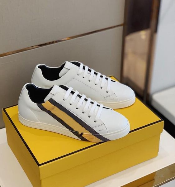 low-logo print side stripe sneakers shoes comfort men white black leather nappa trainers party wedding men's casual walking eu38-46.ori
low-logo print side stripe sneakers shoes comfort men white black leather nappa trainers party wedding men's casual walking eu38-46.ori