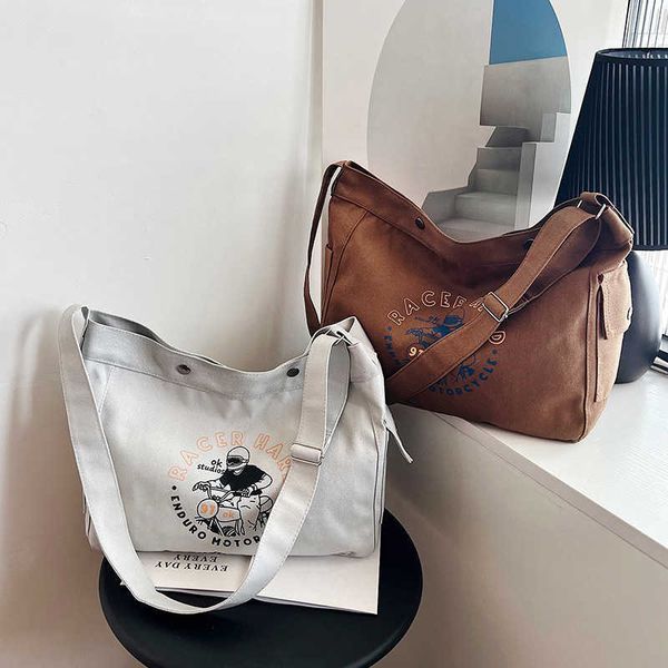 new cartoon simple large capacity canvas underarm bag small number high appearance handheld one shoulder bag for commuter female
new cartoon simple large capacity canvas underarm bag small number high appearance handheld one shoulder bag for commuter female