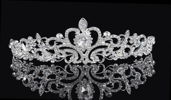 shining beaded crystals wedding crowns 2016 bridal crystal veil tiara crown headband hair accessories party wedding tiara8539427, Silver
shining beaded crystals wedding crowns 2016 bridal crystal veil tiara crown headband hair accessories party wedding tiara8539427, Silver