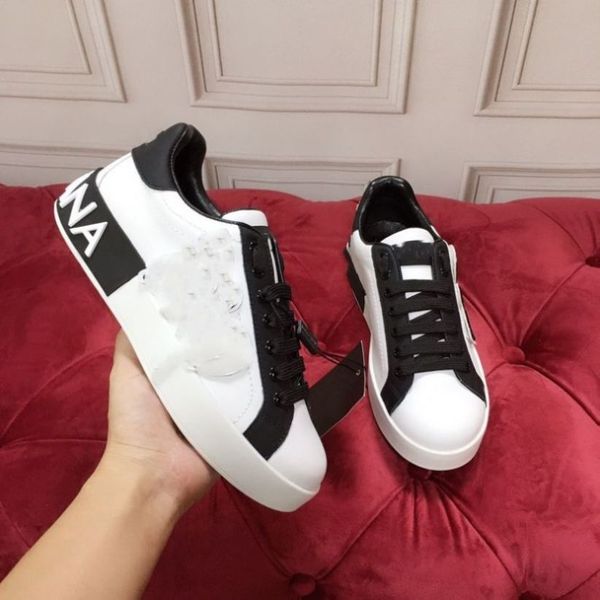 2023 men women sneaker casual shoes snake chaussures leather sneakers stripes shoe walking sports trainers add0460, Red;white
2023 men women sneaker casual shoes snake chaussures leather sneakers stripes shoe walking sports trainers add0460, Red;white