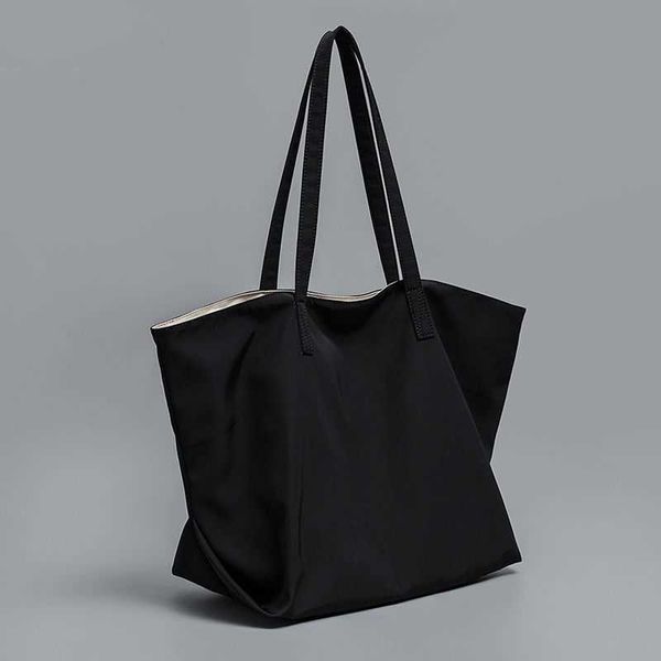 handheld bag new women's bag oxford cloth bag nylon canvas large capacity shoulder bag casual tote bag forwarding
handheld bag new women's bag oxford cloth bag nylon canvas large capacity shoulder bag casual tote bag forwarding