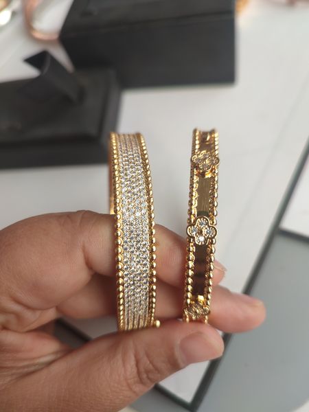 new rose gold diamond tennis designer bracelet bangle two colors overlap designer jewelry femme silver simple love women men couple gold jew, Black
new rose gold diamond tennis designer bracelet bangle two colors overlap designer jewelry femme silver simple love women men couple gold jew, Black