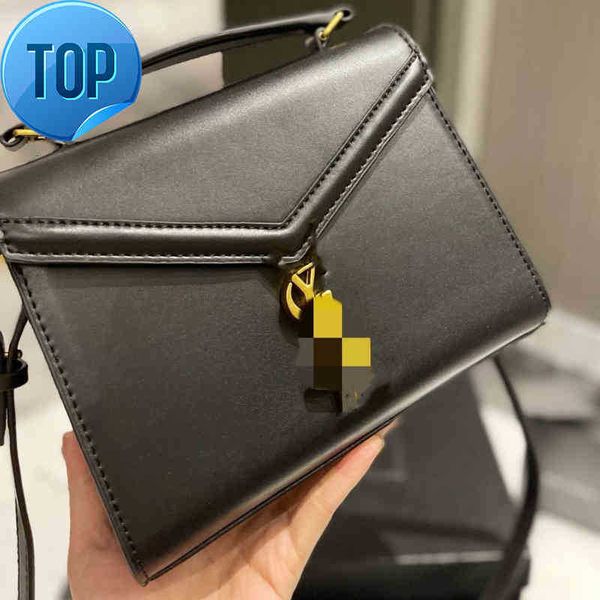 designer bags tote bagsingle shoulder msenger bag envelope flip with compartment gift box size 21.18
designer bags tote bagsingle shoulder msenger bag envelope flip with compartment gift box size 21.18