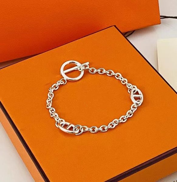pig nose necklace classic titanium steel pendant necklaces bracelet woman women man luxurious designer gift letter h silver non fading jewel
pig nose necklace classic titanium steel pendant necklaces bracelet woman women man luxurious designer gift letter h silver non fading jewel