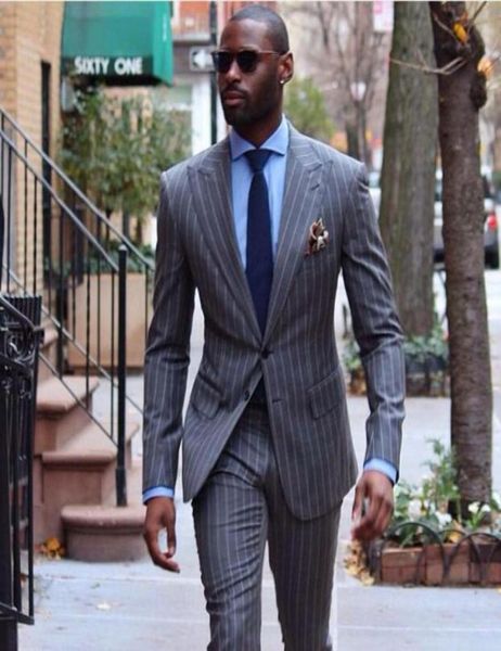 new fashion grey with strips groom tuxedos two button slim fit groomsmen blazer men formal suit party prom suitjacketpantstie 6183537, Black;gray
new fashion grey with strips groom tuxedos two button slim fit groomsmen blazer men formal suit party prom suitjacketpantstie 6183537, Black;gray