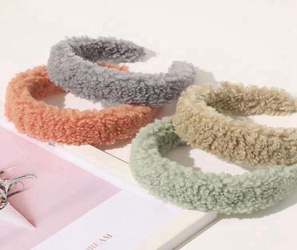 2020 faux fur headband candy color hair hoop teddy style wide hairbands winter warm furry hair bands girls hair accessories 10 col2143667, Slivery;white
2020 faux fur headband candy color hair hoop teddy style wide hairbands winter warm furry hair bands girls hair accessories 10 col2143667, Slivery;white