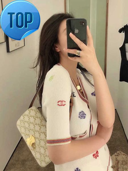 designer bags 2023lisa same triumphal arch armpit bag women's summer club new single shoulder messenger small square factory direct sal
designer bags 2023lisa same triumphal arch armpit bag women's summer club new single shoulder messenger small square factory direct sal