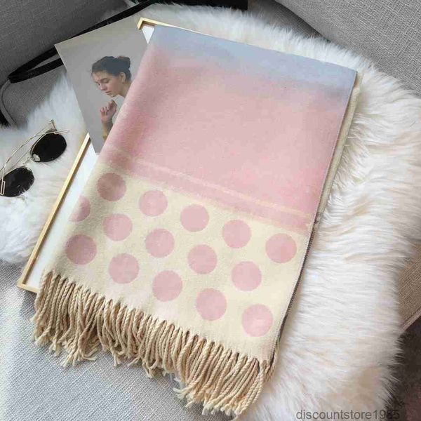 designer scarf luxury women's scarves autumn/winter warm scarf cashmere shawl printed letter scarfs 6 colours size 180x65cm, Blue;gray
designer scarf luxury women's scarves autumn/winter warm scarf cashmere shawl printed letter scarfs 6 colours size 180x65cm, Blue;gray