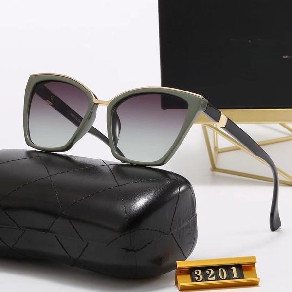 men women designer sunglasses fashion classic eyeglasses goggle outdoor beach sun glasses for man womanoptional triangular signature with bo, White;black
men women designer sunglasses fashion classic eyeglasses goggle outdoor beach sun glasses for man womanoptional triangular signature with bo, White;black