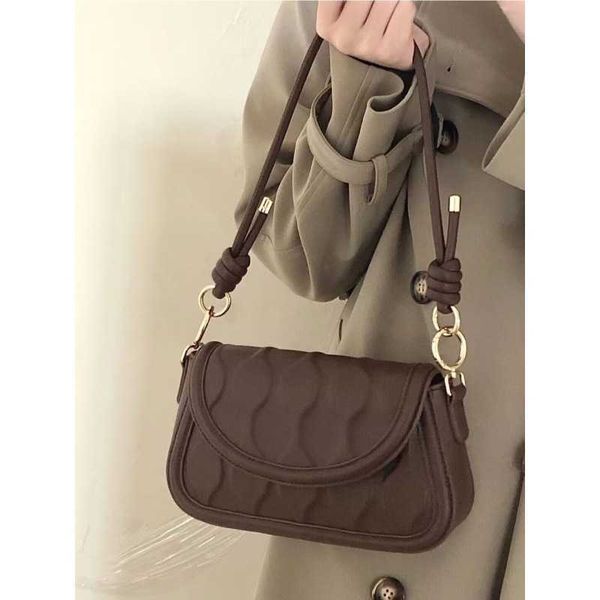 french design bag sense underarm bag new fashion autumn versatile one shoulder crossbody bag
french design bag sense underarm bag new fashion autumn versatile one shoulder crossbody bag