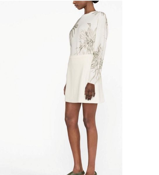 brunel women's sweater cardigan luxury brand designer brand logo knitted blouse 2023 autumn new flower cashmere knitted long sleeve swe, White;black
brunel women's sweater cardigan luxury brand designer brand logo knitted blouse 2023 autumn new flower cashmere knitted long sleeve swe, White;black