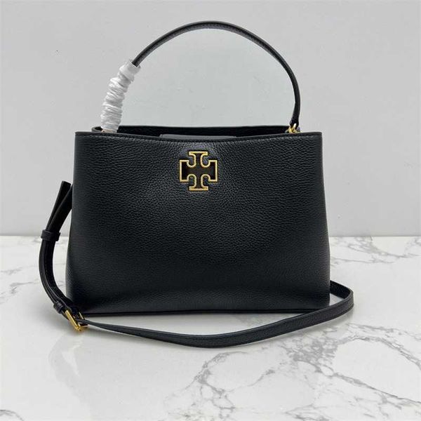 tb new britten handbag litchi grain cowhide one shoulder crossbody bag genuine leather women's, Pink;blue
tb new britten handbag litchi grain cowhide one shoulder crossbody bag genuine leather women's, Pink;blue