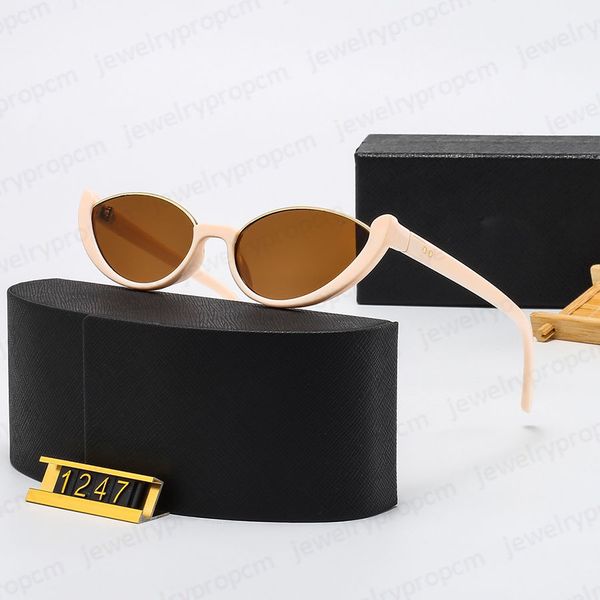 

Designer Sunglass Fashion Luxurious High Quality Sunglasses Women Men Sun glass Print Goggle Adumbral 6 Color Option Eyeglasses Classics