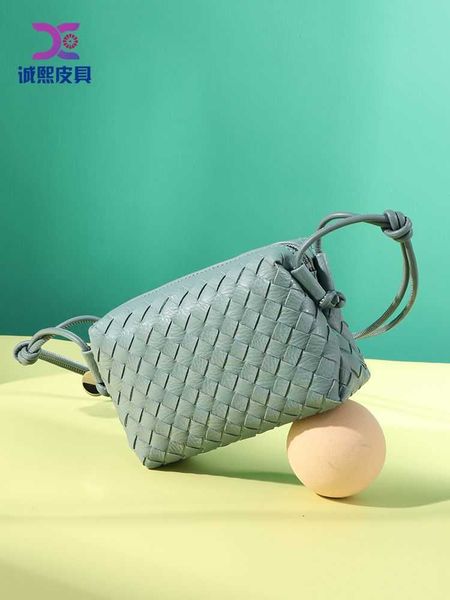 designer bag veneta bottega summer new makaron small handwoven women's bag simple solid color fashion versatile crossbody small square
designer bag veneta bottega summer new makaron small handwoven women's bag simple solid color fashion versatile crossbody small square
