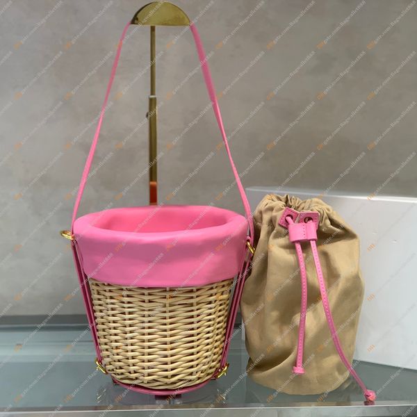 straw woven bucket bag designer basket bags cowhide leather gold letter raffia weave tote french style women shoulder bag summer vacation tr
straw woven bucket bag designer basket bags cowhide leather gold letter raffia weave tote french style women shoulder bag summer vacation tr