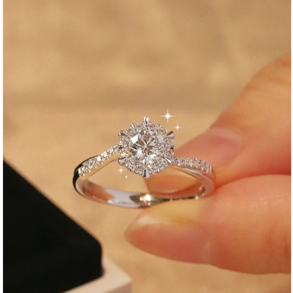 with side stones 1ct white gold engagement opening rings for women s925 sterling silver brand fine jewelry certificate drop 230701
with side stones 1ct white gold engagement opening rings for women s925 sterling silver brand fine jewelry certificate drop 230701