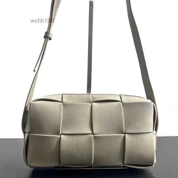 shoulder venetas bags girl bag lady designer summer versatile 2023 fashion single tote crossbody popular bottegas woven pillow t9hr
shoulder venetas bags girl bag lady designer summer versatile 2023 fashion single tote crossbody popular bottegas woven pillow t9hr
