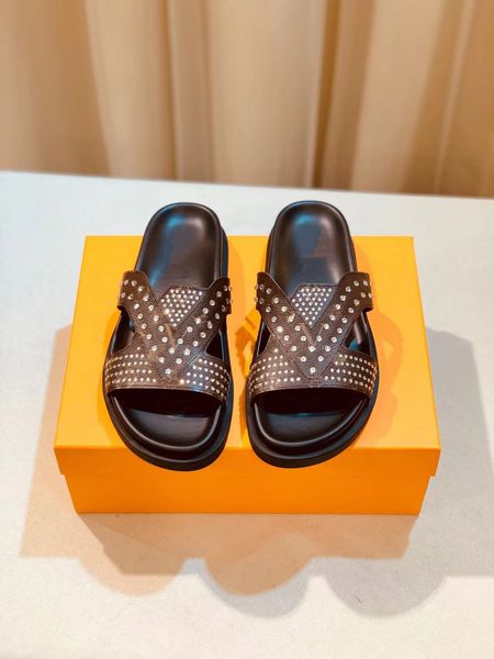 2023 mule waterfront men women slide sandals designer shoes luxury slide summer fashion wide flat slippery thick sandals slipper flip flops, Black
2023 mule waterfront men women slide sandals designer shoes luxury slide summer fashion wide flat slippery thick sandals slipper flip flops, Black
