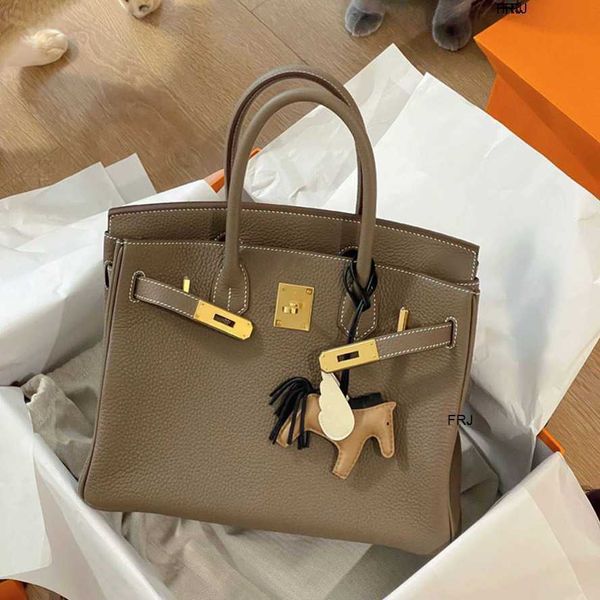 designer bags birkins handbags h ermes 2023 new togo layer cowhide bag high grade litchi pattern small crossbody large capacity handheld wom
designer bags birkins handbags h ermes 2023 new togo layer cowhide bag high grade litchi pattern small crossbody large capacity handheld wom