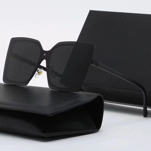 summer designer sunglasses for women oversized flat ladies sun glasses chain square frames sunshade glasses fashion with box, White;black
summer designer sunglasses for women oversized flat ladies sun glasses chain square frames sunshade glasses fashion with box, White;black