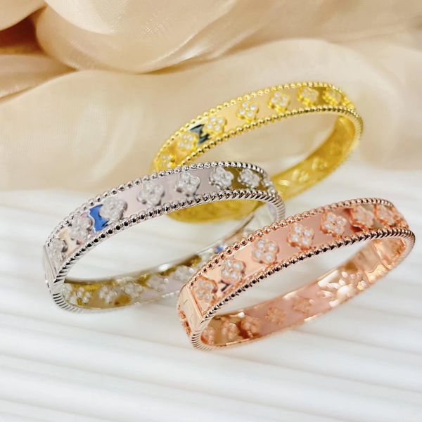 designer jewelry necklaces cuban choker necklace luxury jewelry valentine's day christmas gift wholesale, Silver
designer jewelry necklaces cuban choker necklace luxury jewelry valentine's day christmas gift wholesale, Silver