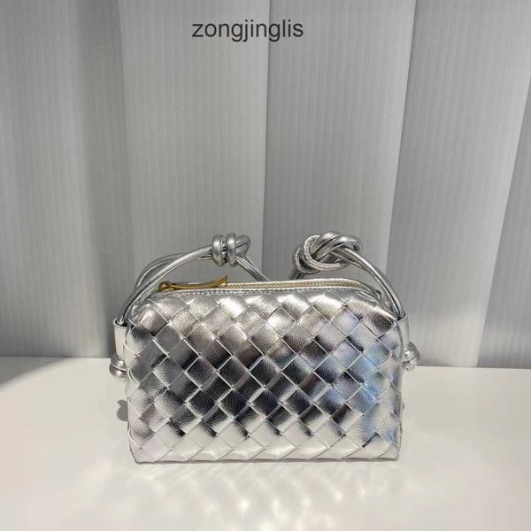 cross-body loop cloud venetas bags designer bag knitting 2023 bottegas cow leather one-shoulder fashion knot small s yn30
cross-body loop cloud venetas bags designer bag knitting 2023 bottegas cow leather one-shoulder fashion knot small s yn30