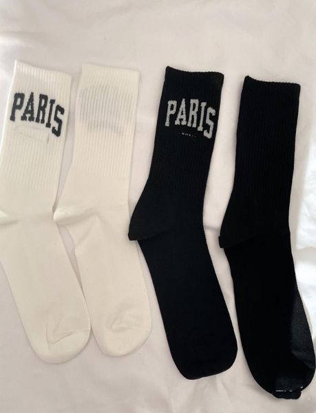 mens womens sports socks outdoor stocking b bal football designer white black letter pringting casual comfortable 068726
mens womens sports socks outdoor stocking b bal football designer white black letter pringting casual comfortable 068726