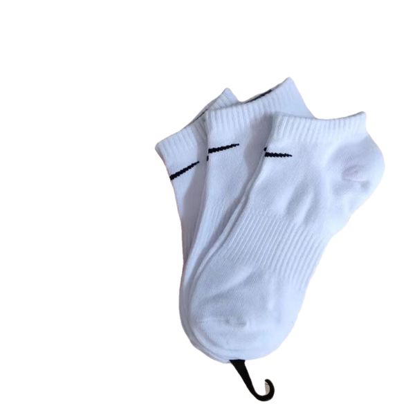 fashion mens socks women men cotton all-match classicletter breathable cotton sports ankle sock elastic sports sock, Black
fashion mens socks women men cotton all-match classicletter breathable cotton sports ankle sock elastic sports sock, Black