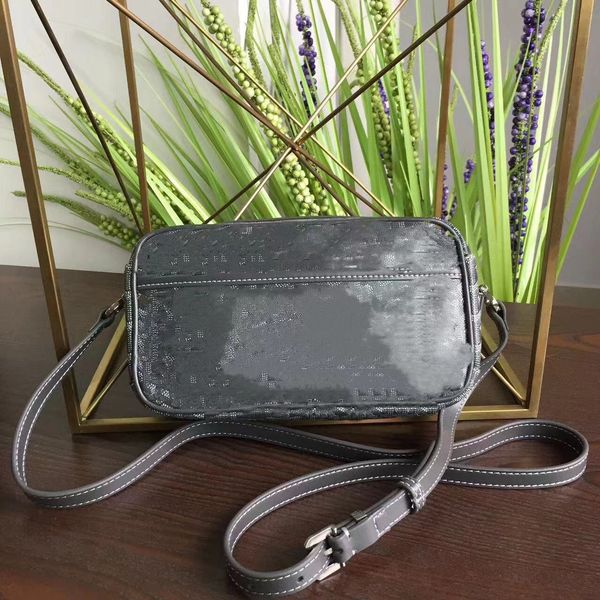 bag women's bag 2022 new fashion simple oc19 leather one-shoulder small bag women's cross-body bag versatile ins fashion camera ba
bag women's bag 2022 new fashion simple oc19 leather one-shoulder small bag women's cross-body bag versatile ins fashion camera ba