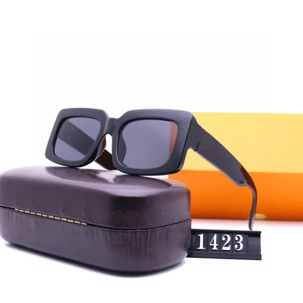 designer sunglasses fashion luxury brand sunglass goggle beach driving sun glasses for men women 8 colors eyeglasses black red white with bo, White;black
designer sunglasses fashion luxury brand sunglass goggle beach driving sun glasses for men women 8 colors eyeglasses black red white with bo, White;black