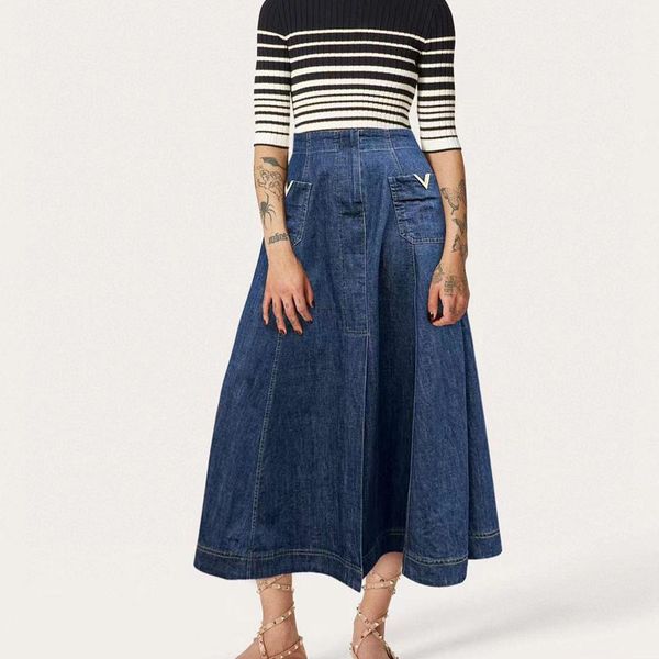 new denim special washing process splicing design with large swing half skirt super quality designer women's jeans, Blue
new denim special washing process splicing design with large swing half skirt super quality designer women's jeans, Blue