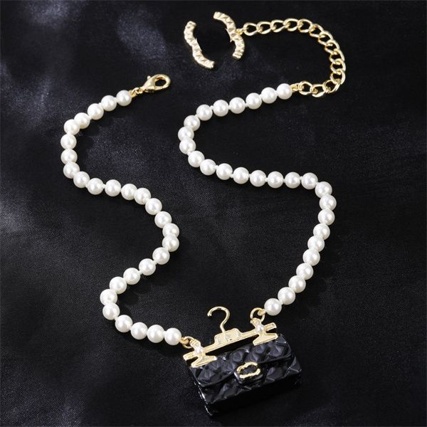 designer heart double letter c pendant necklaces chain crystal rhinestone sweater newklacewomen wedding jewerlry accessories ccity 5678, Silver
designer heart double letter c pendant necklaces chain crystal rhinestone sweater newklacewomen wedding jewerlry accessories ccity 5678, Silver