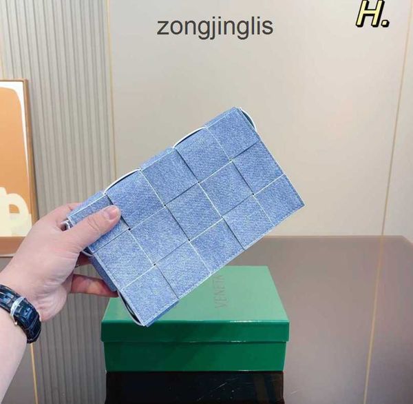 bags fashion 2023 woven women's shoulder cassette crossbody designer bottegas bag leisure venetas handbags kbt9
bags fashion 2023 woven women's shoulder cassette crossbody designer bottegas bag leisure venetas handbags kbt9