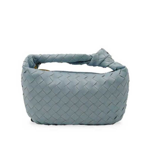 color jodie abottegas authentic vneta designer bag cassettes jodies fashion bags leather fashion simple womens cowhide woven knot horn singl
color jodie abottegas authentic vneta designer bag cassettes jodies fashion bags leather fashion simple womens cowhide woven knot horn singl