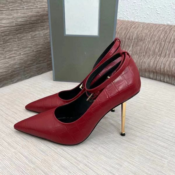 luxury brand women padlock pumps women high heel dress shoes embellished ankle strap pump classic shoes pointy thin heeled brand eu35-43, Black
luxury brand women padlock pumps women high heel dress shoes embellished ankle strap pump classic shoes pointy thin heeled brand eu35-43, Black