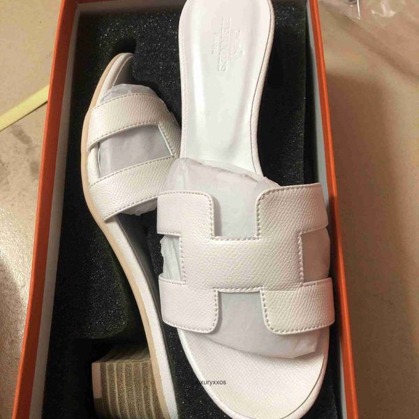 for h slipper summer oran sandal heel herm es thick slippers women female family h's versatile leather flat sandals traveling u70b
for h slipper summer oran sandal heel herm es thick slippers women female family h's versatile leather flat sandals traveling u70b