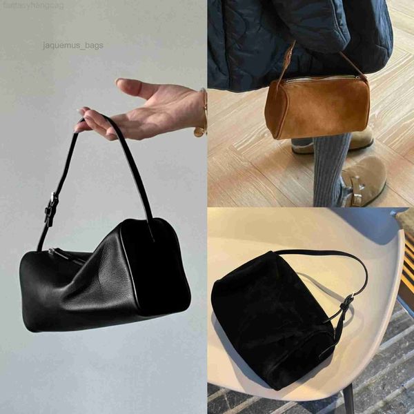 totes bags designer leather bag suede penholder bag reverse 90s mini simple handbag leather femaleclassic tote bag the row
totes bags designer leather bag suede penholder bag reverse 90s mini simple handbag leather femaleclassic tote bag the row
