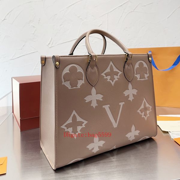 2023 designer bag women bags handbags embossed flower leather womens handbag purse tote
2023 designer bag women bags handbags embossed flower leather womens handbag purse tote