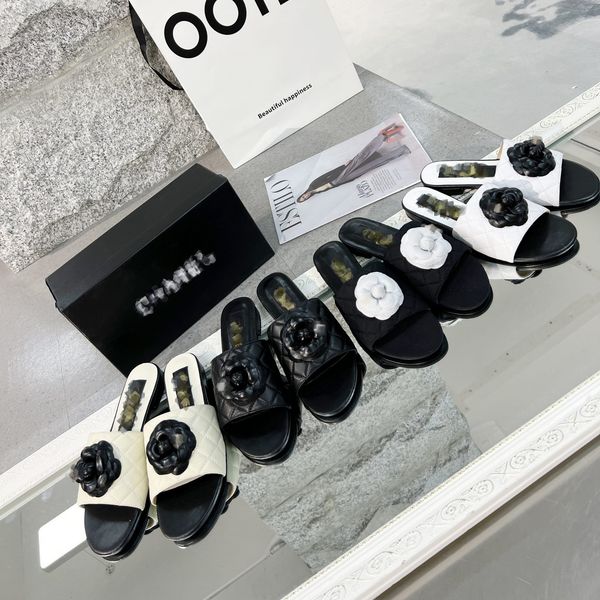 women slippers sandals beige black pink plaid quilted camellia flower rubber fashion causal slipper designer luxury summer c buckle pool bea
women slippers sandals beige black pink plaid quilted camellia flower rubber fashion causal slipper designer luxury summer c buckle pool bea