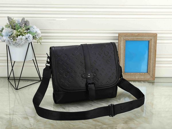designers bag saumur messenger mens shoulder bag canvas leather cross body eclipse black purse luxurys messenger bags handbag
designers bag saumur messenger mens shoulder bag canvas leather cross body eclipse black purse luxurys messenger bags handbag