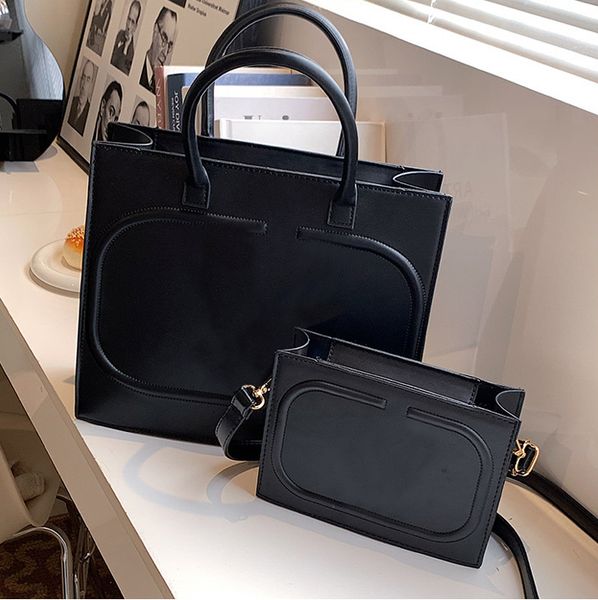 fashion handbag women shopping bag solid color hard handle portable luxury tote bags senior designer shoulder cross body two-piece set of ch
fashion handbag women shopping bag solid color hard handle portable luxury tote bags senior designer shoulder cross body two-piece set of ch