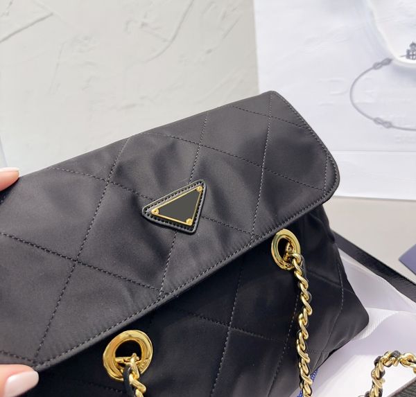 luxury fashion saddle bag the new 2023 two models handbag for ladies designers boutique female bags
luxury fashion saddle bag the new 2023 two models handbag for ladies designers boutique female bags