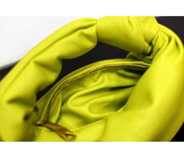 soft authentic autumn abottegas vneta puffer fashion bags jodies designer winter jodie bag cowhide bags knotting small cloud handbag outlet
soft authentic autumn abottegas vneta puffer fashion bags jodies designer winter jodie bag cowhide bags knotting small cloud handbag outlet