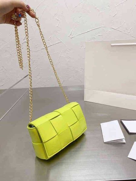 evening bag chain shoulder fashion leather designer crossbody female chest holder fanny pack 220314
evening bag chain shoulder fashion leather designer crossbody female chest holder fanny pack 220314