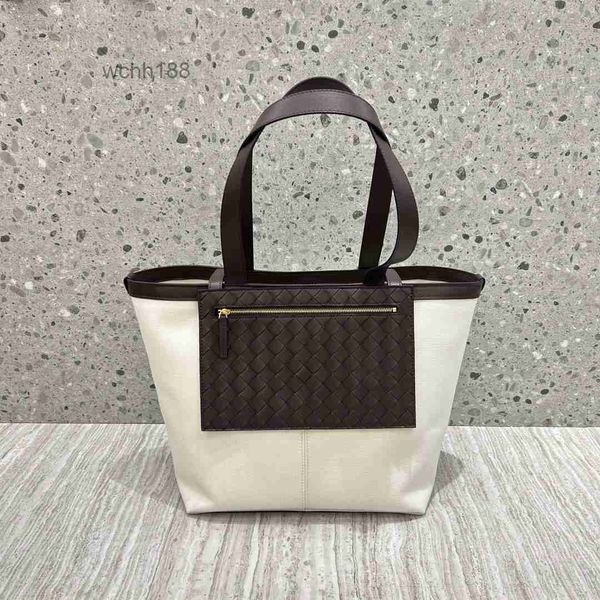leather lady men's bottegas tote large venetas canvas girl bags woven bag designer combination 2023 women's flipflap totes capacit
leather lady men's bottegas tote large venetas canvas girl bags woven bag designer combination 2023 women's flipflap totes capacit