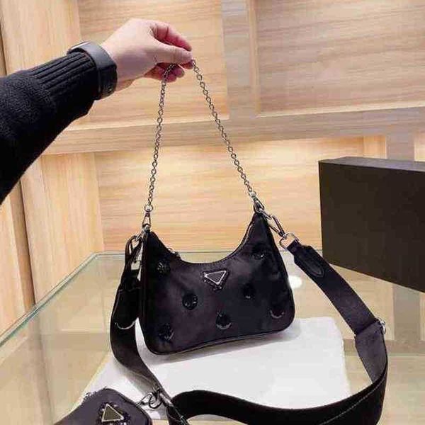 pbag triangle evening bags cross body hobo 3 in 1 tote women change wallet fashion handbag shoulder luxury brand designer body female purses
pbag triangle evening bags cross body hobo 3 in 1 tote women change wallet fashion handbag shoulder luxury brand designer body female purses