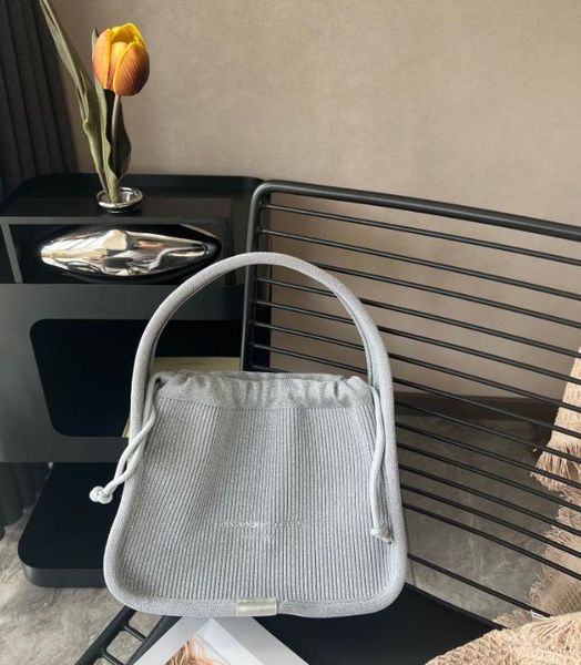 fashion women shoulder bags woven female handbags large capacity summer beach bags casual tote purses
fashion women shoulder bags woven female handbags large capacity summer beach bags casual tote purses