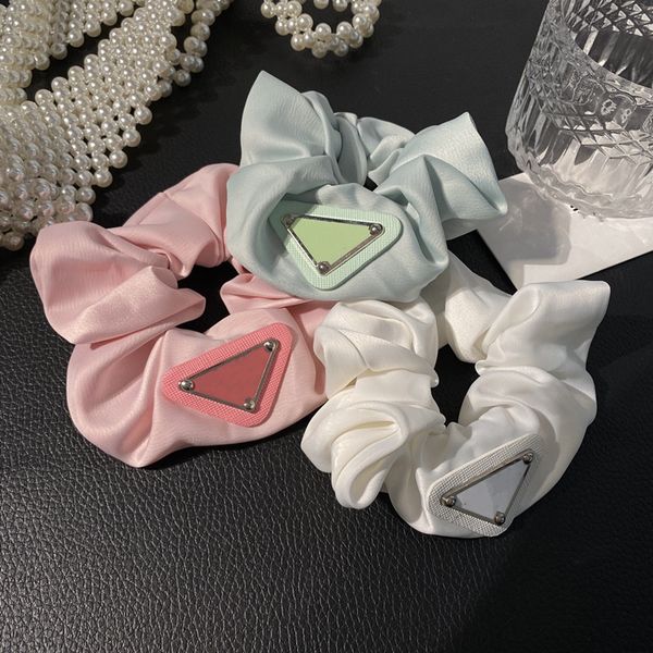 3colors silk p letter women hair rubber bands pink green white designers hair holder girls party christmas hairjewelry gift
3colors silk p letter women hair rubber bands pink green white designers hair holder girls party christmas hairjewelry gift